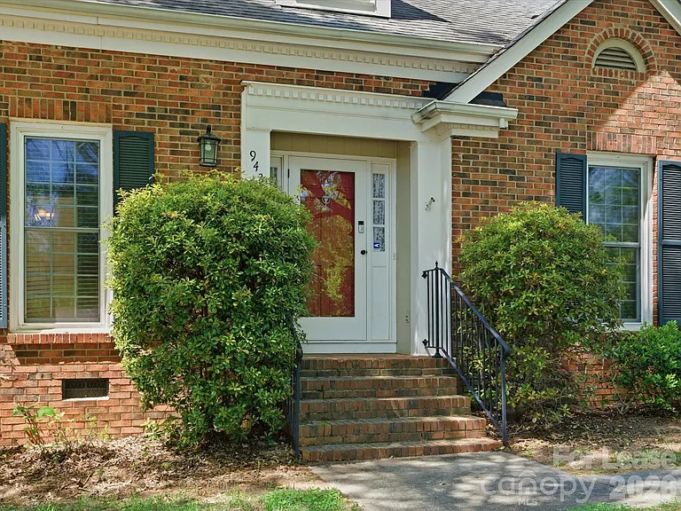 9437 Fairmead Dr — Photo 4