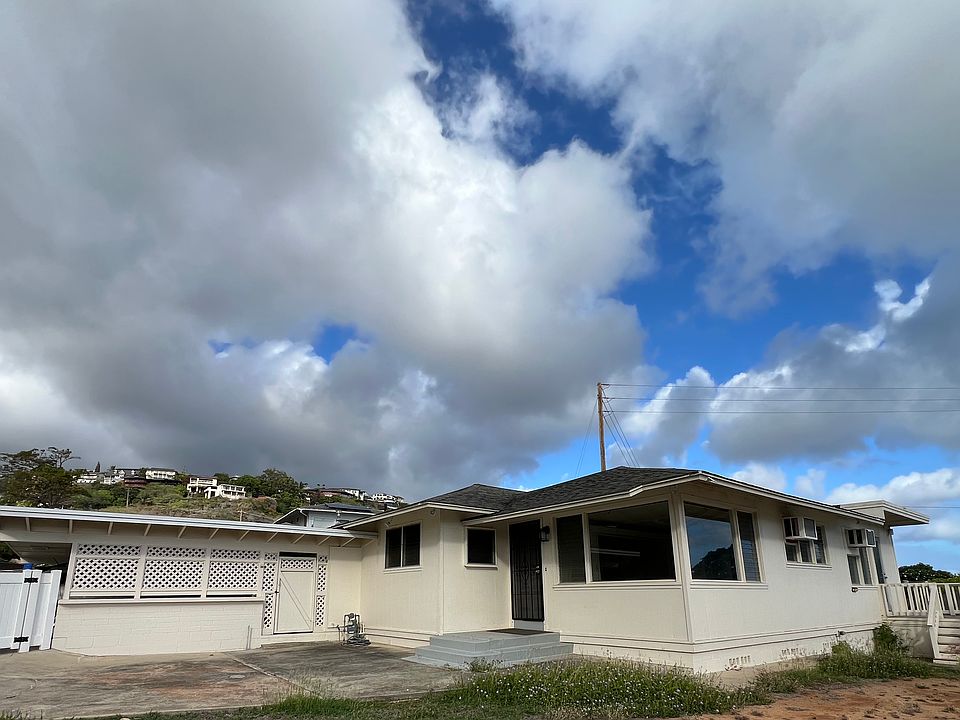 2-car garage with ample room for guest parking on premises