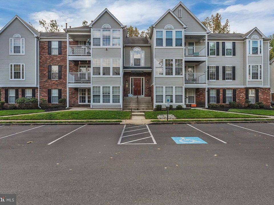 1st image of 73 Eldon Way