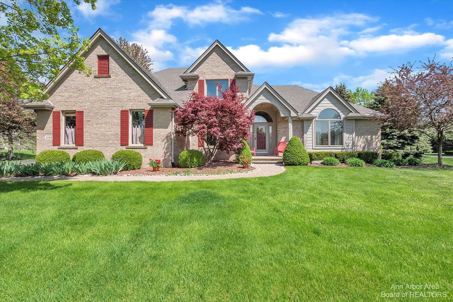 9108 Cambridge Dr, Saline, MI 48176 Zillow