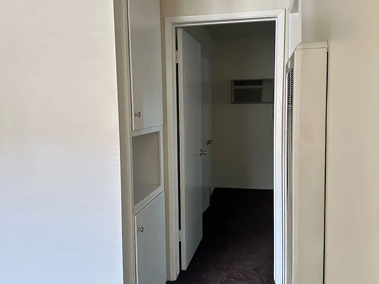Ponderosa Apartments — Photo 24