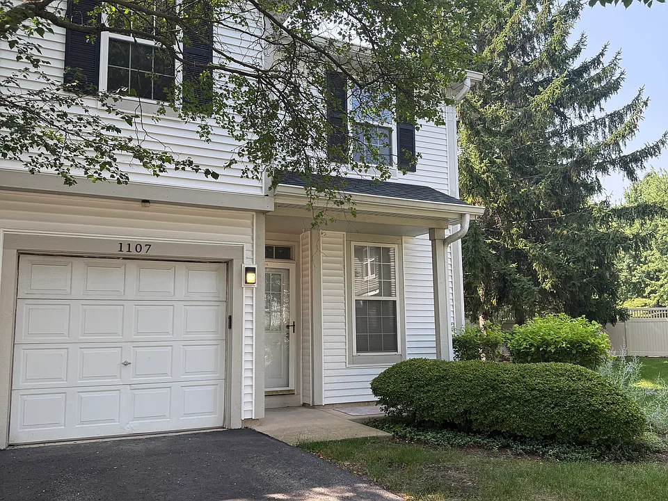 1107 Grand Lake Ct