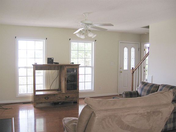 2nd image of 510 Plantation Creek Dr