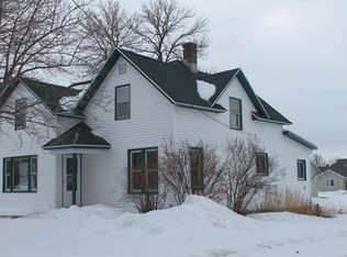 215 2nd Ave SE, Plainview, MN 55964