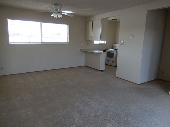 5th image of 32 Highland Ave