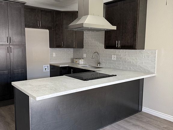 4th image of 253 S Wayfield St #257