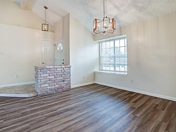 4th image of 3226 Settlers Way Blvd