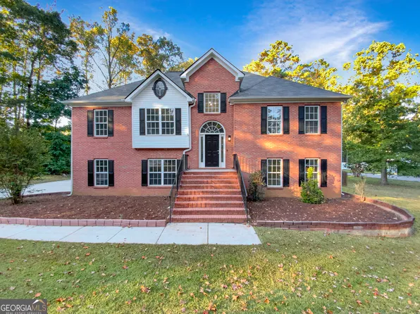 2811 Carnes Rd, Jonesboro, GA 30236