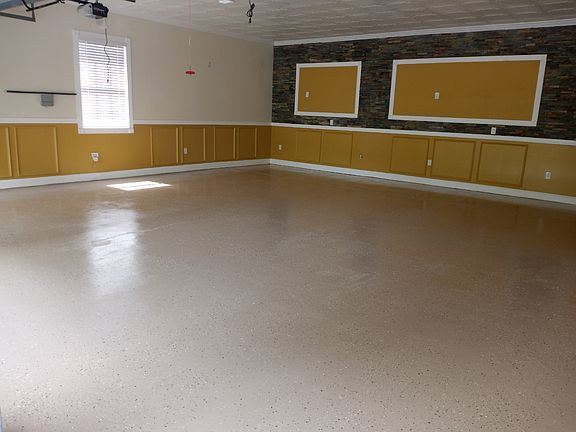 3 car garage