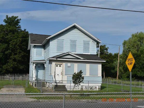 135 Reynolds St, Rochester, NY 14608