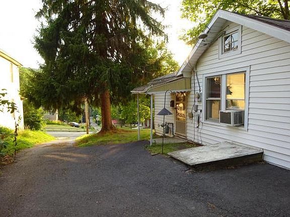 3rd image of 45 Burr Ave