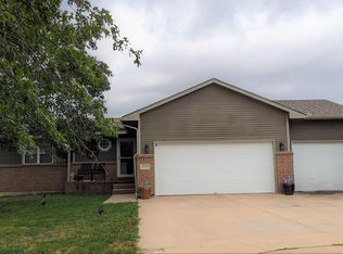 1941 S Shiloh Cir, Wichita, KS 67207