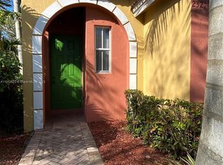2321 NE 42nd Cir #2321, Homestead, FL 33033