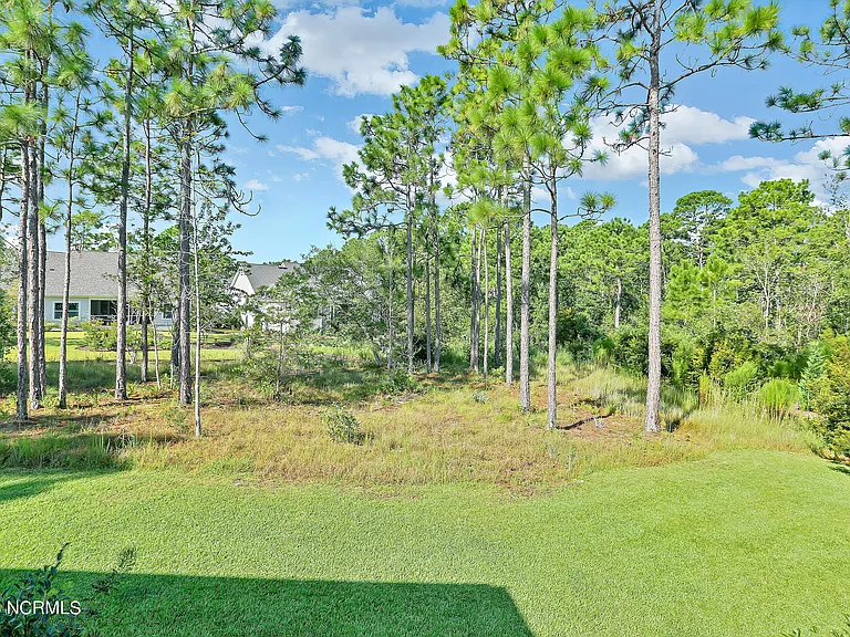 2746 Oak Forest Dr — Photo 41