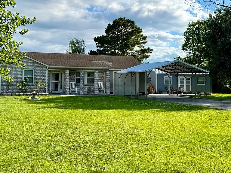 4933 White Oak River Rd — Photo 1