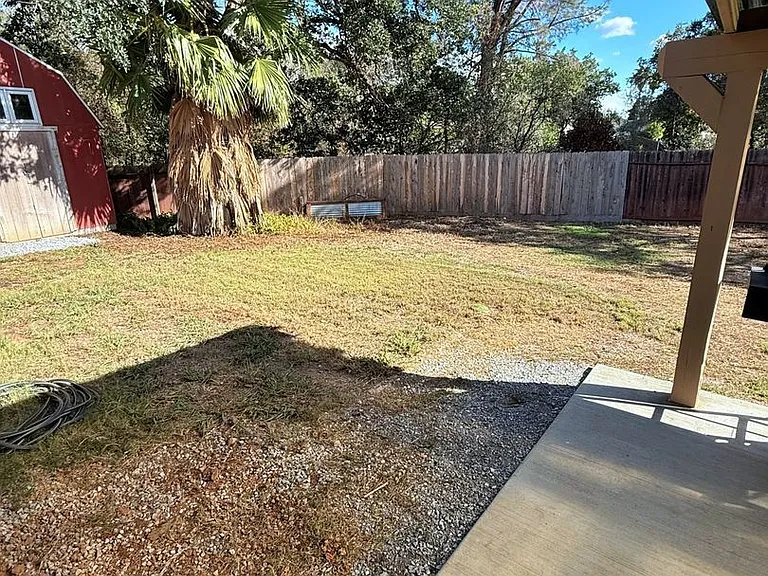 2583 Velia St — Photo 14