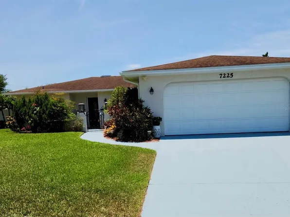 7225 8th Avenue Loop W, Bradenton, FL 34209