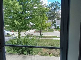 5108 Mildred St, Wayne, MI 48184