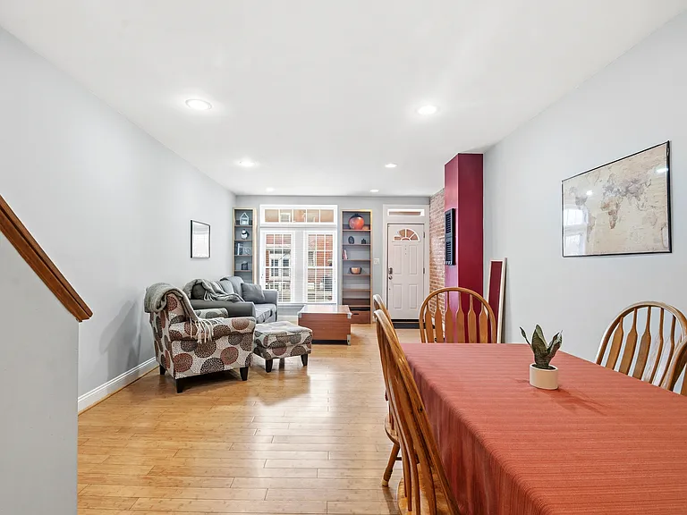 2040 Orleans St — Photo 6