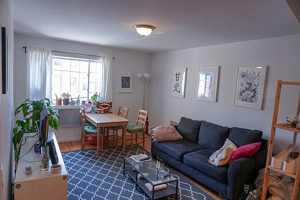 Rented by Extreme Homes Management | media 4