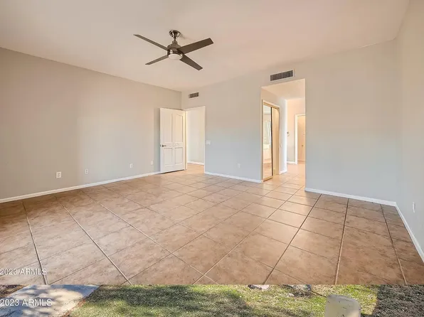 943 E San Remo Ave, Gilbert, AZ 85234