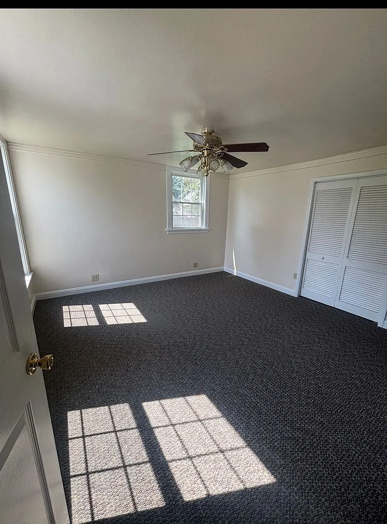 2300 LAKE — Photo 4