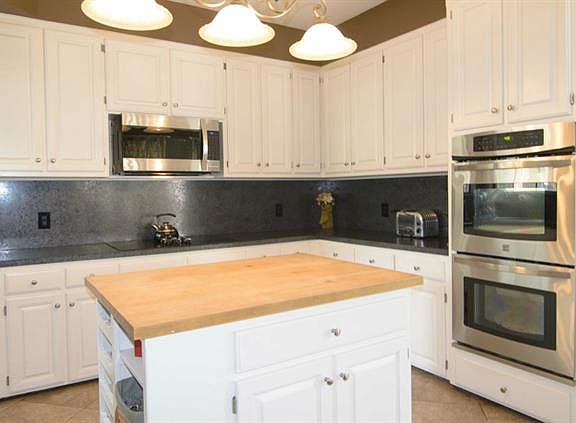 4th image of 6848 Trinity Landing Dr N