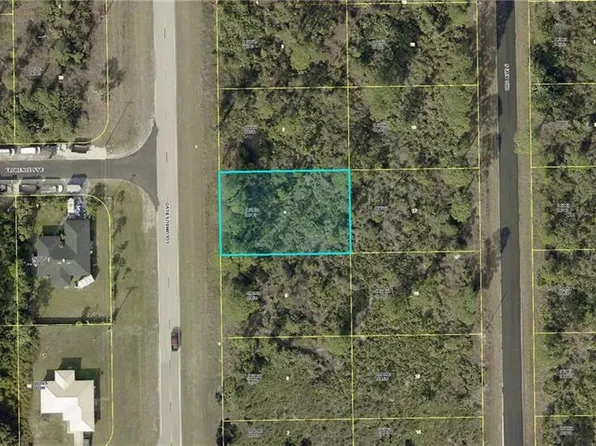 763 Columbus BLVD S, LEHIGH ACRES, FL 33974