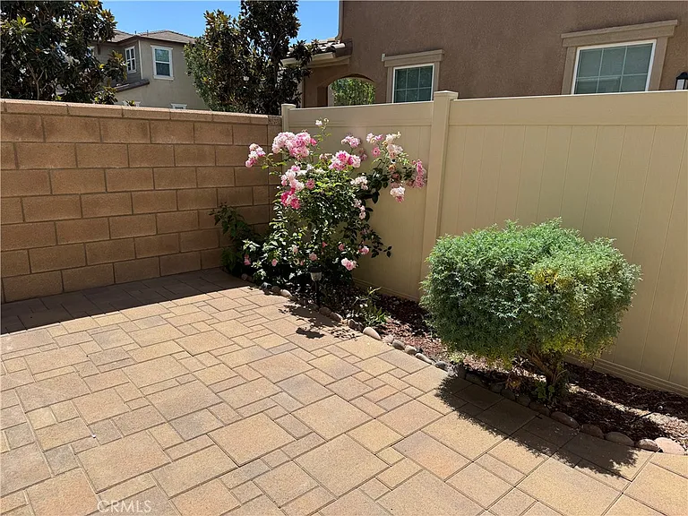 5945 Silveira St — Photo 19