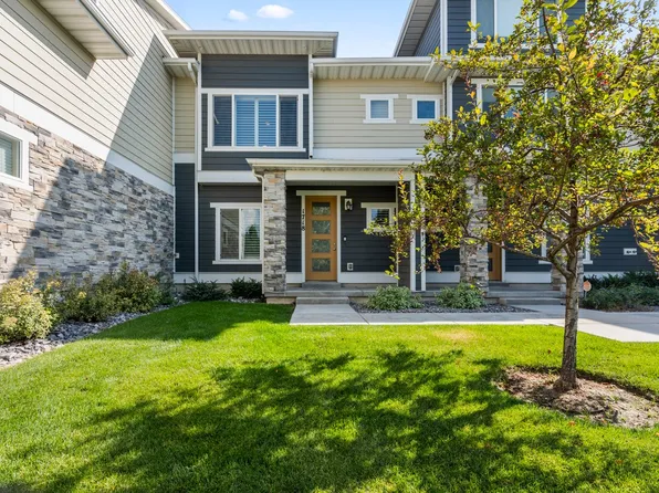 1718 W Thira Ln, South Jordan, UT 84095