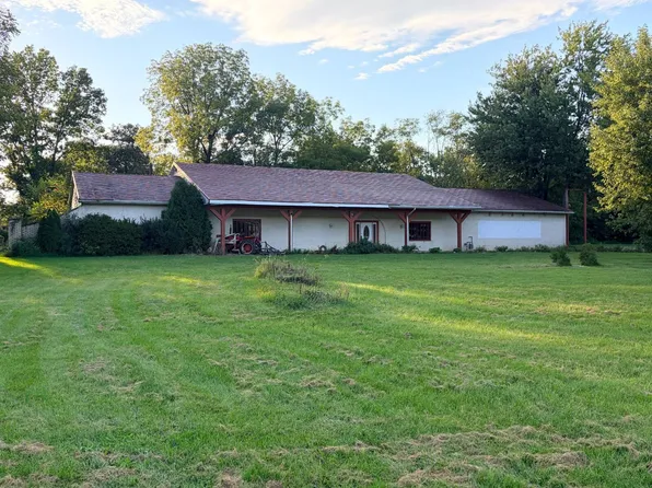 8265 State Route 405, Milton, PA 17847