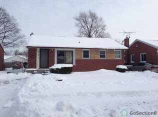 357 Longfellow St, Inkster, MI 48141