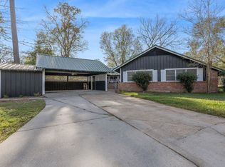 105 N Woodsway St E, Conroe, TX 77301