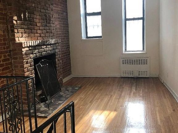 4th image of 437 W 48th St APT 1D