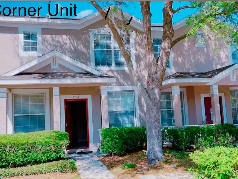 1564 Blue Magnolia Rd #1564 — Photo 2