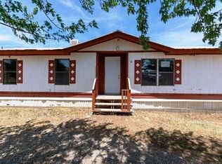 98 Holli Loop, Edgewood, NM 87015