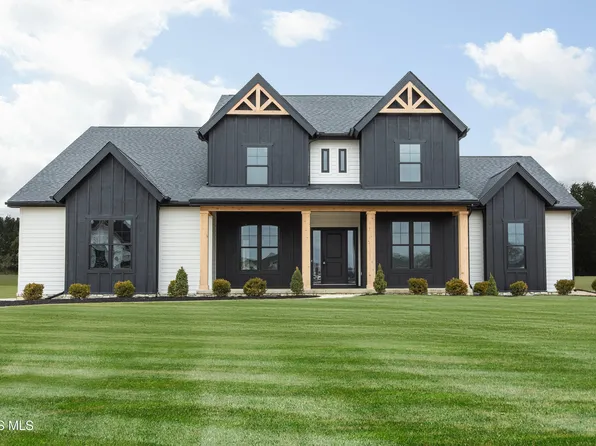 2107 Ashley Ct, Perrysburg, OH 43551