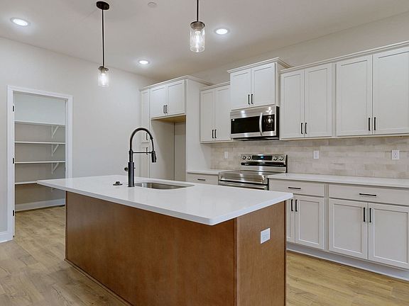 3rd image of 1417 Rooster Ridge Rd Lot 28