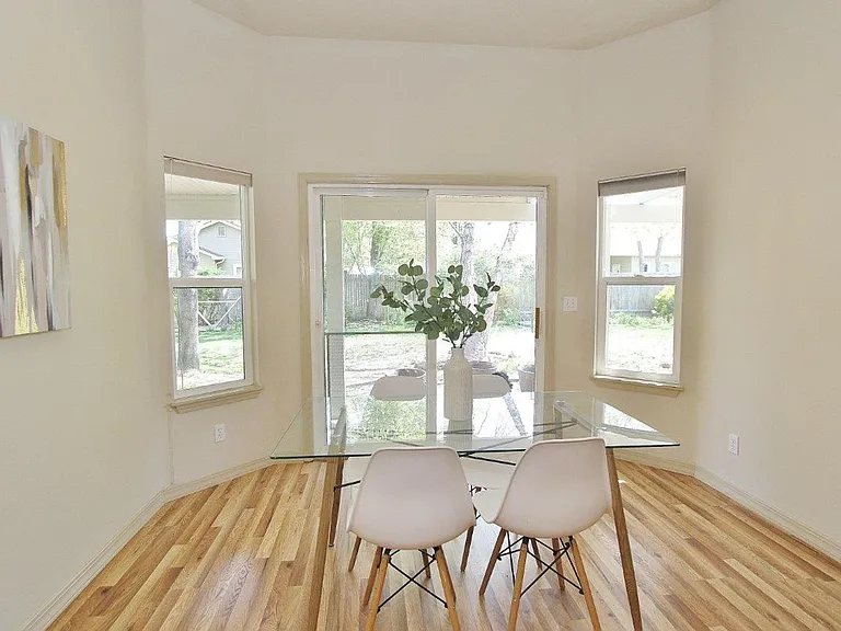 2074 S Tollgate Way — Photo 13