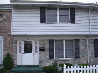 972 E Maple St, Palmyra, PA 17078