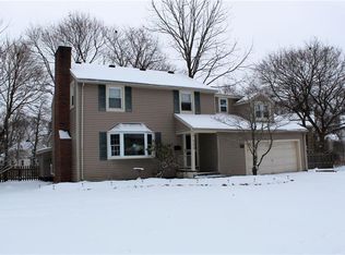 111 Saint Regis Dr N, Rochester, NY 14618