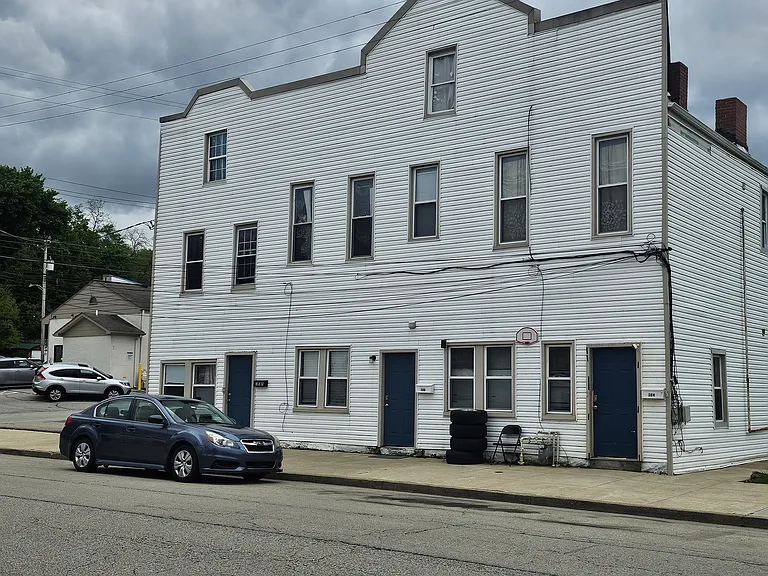 304 South Ave — Photo 8