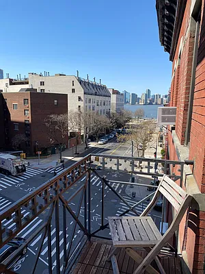 Rented by Corcoran | media 28