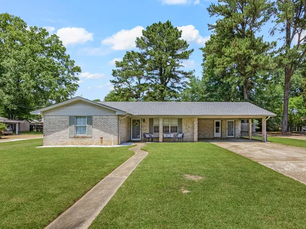 2604 Pemberton Ave, Tupelo, MS 38801