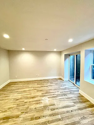 Rented by Pear NYC LLC | media 36