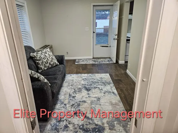 1444 1/2 Donovan St, Burton, MI 48529