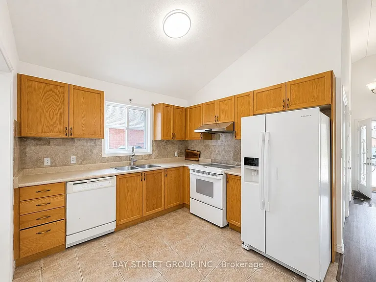 35 Diamond Ct — Photo 11