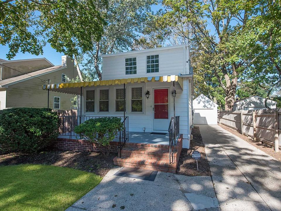 1st image of 84 Woodside Dr