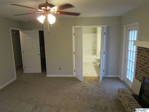 5th image of 1312 Aldridge Dr SE