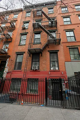 274 East 10th Street MULTI-FAMILY